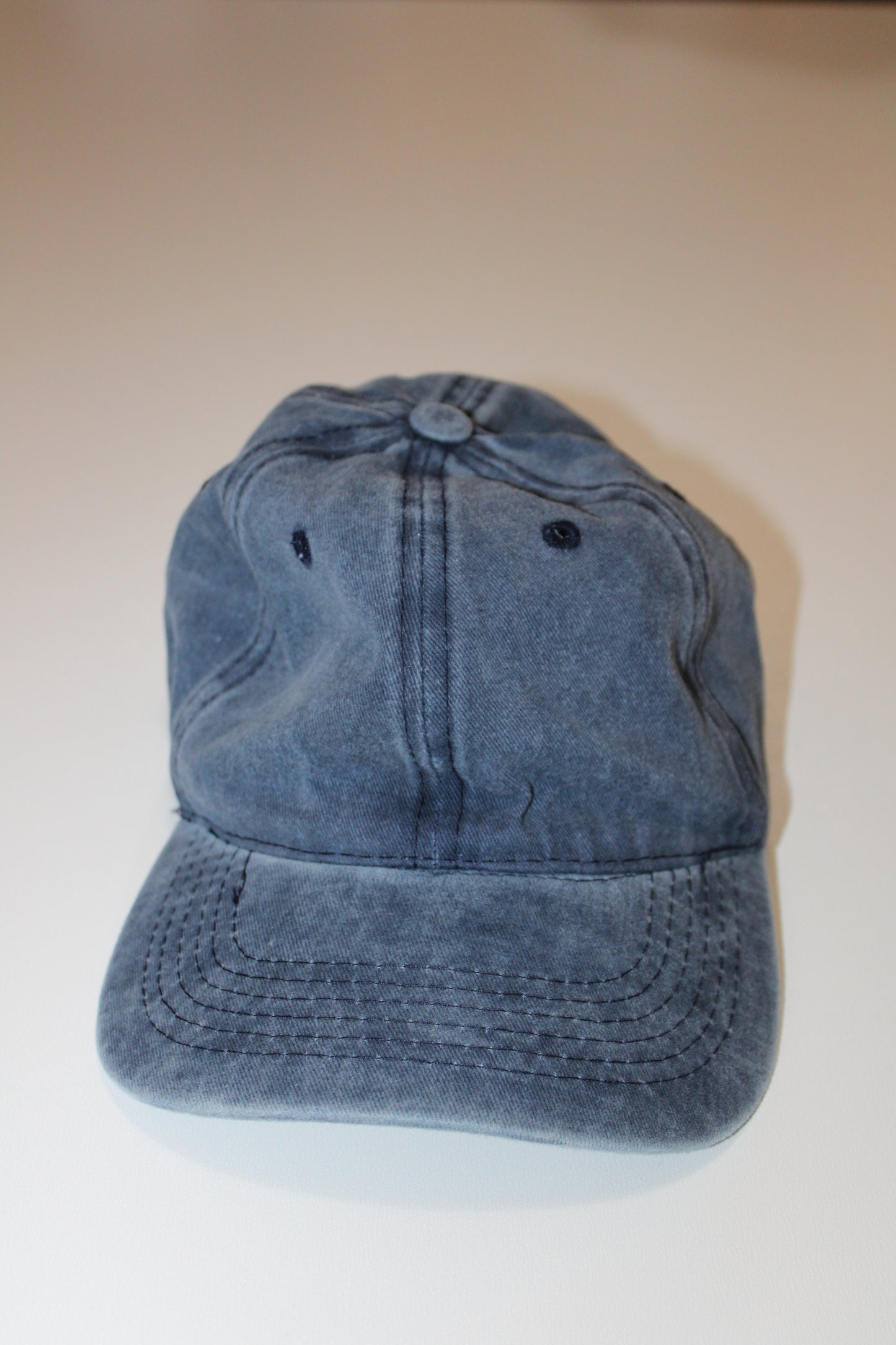 Cappello visiera piatta