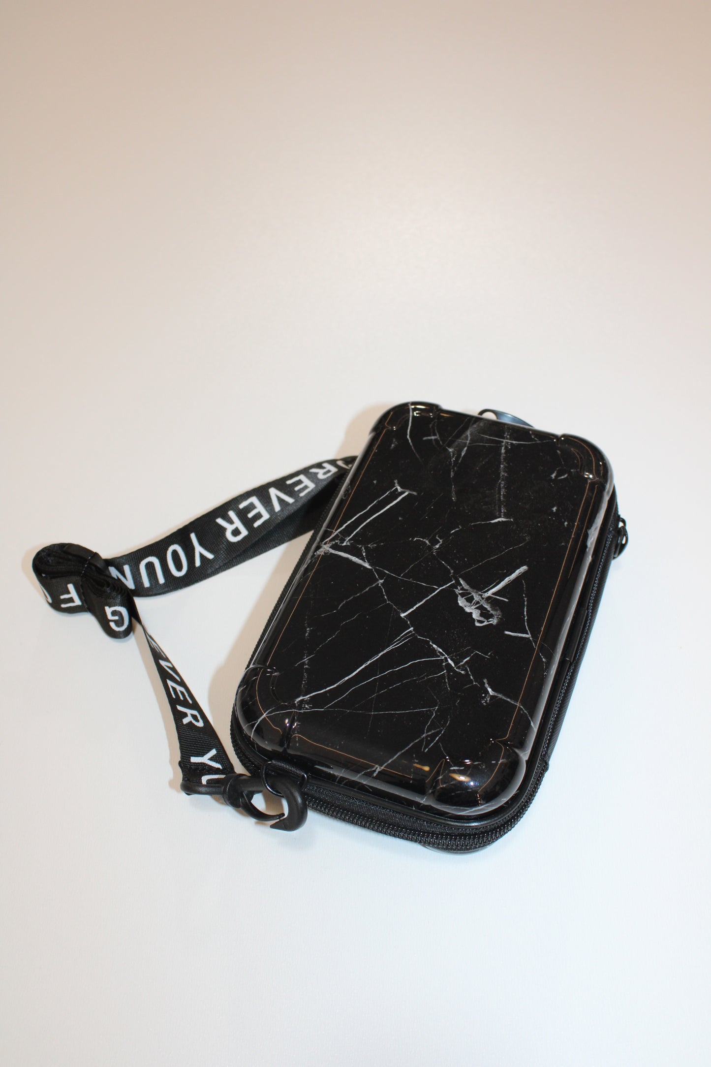 Pochette rigida