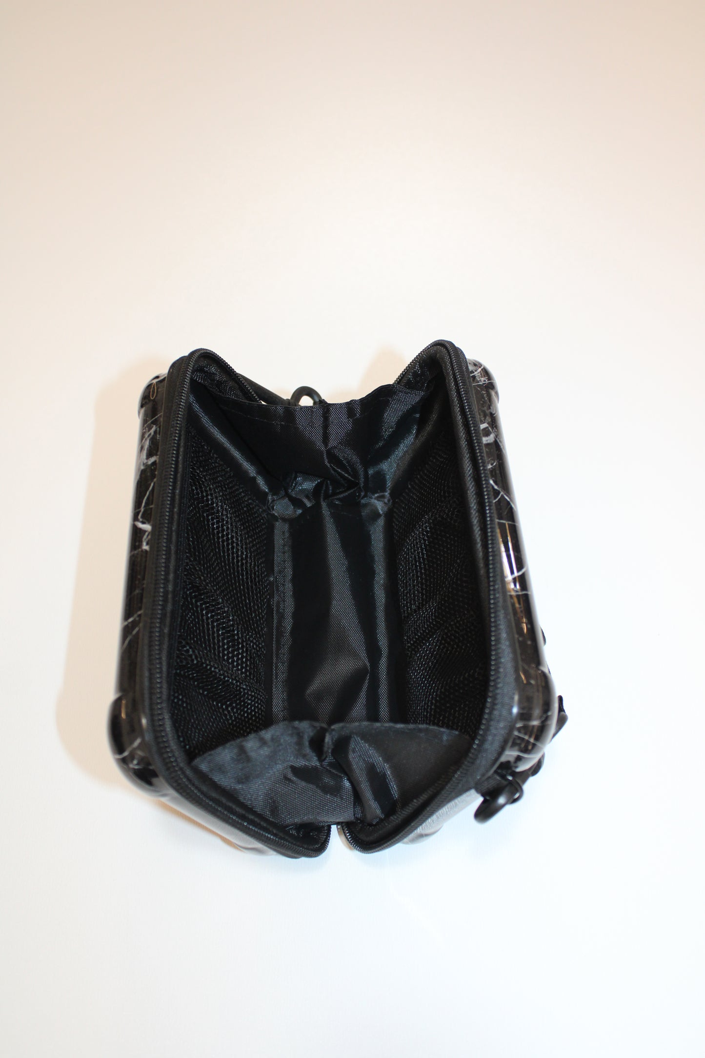 Pochette rigida