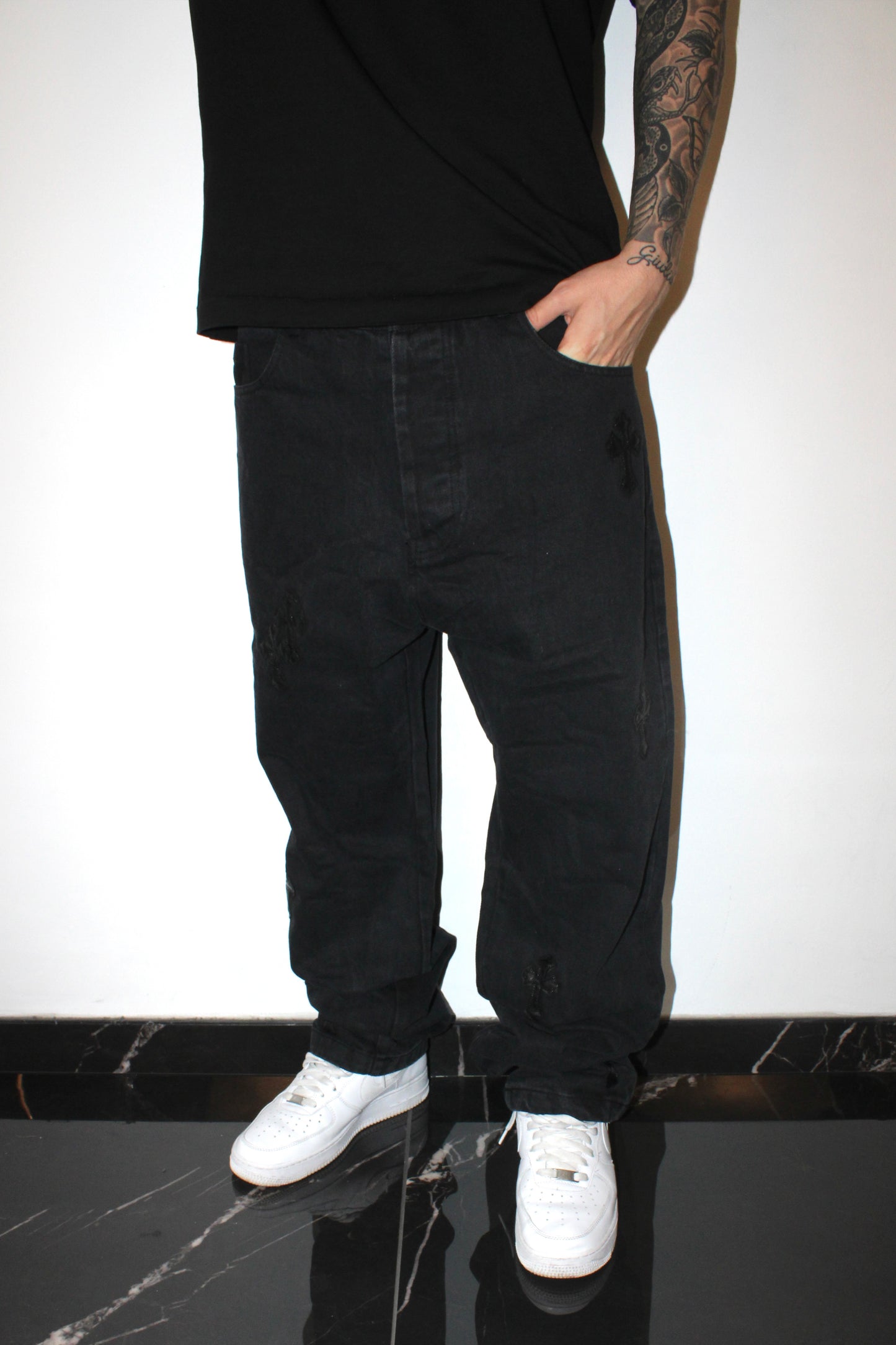Jeans baggy dettaglio croci