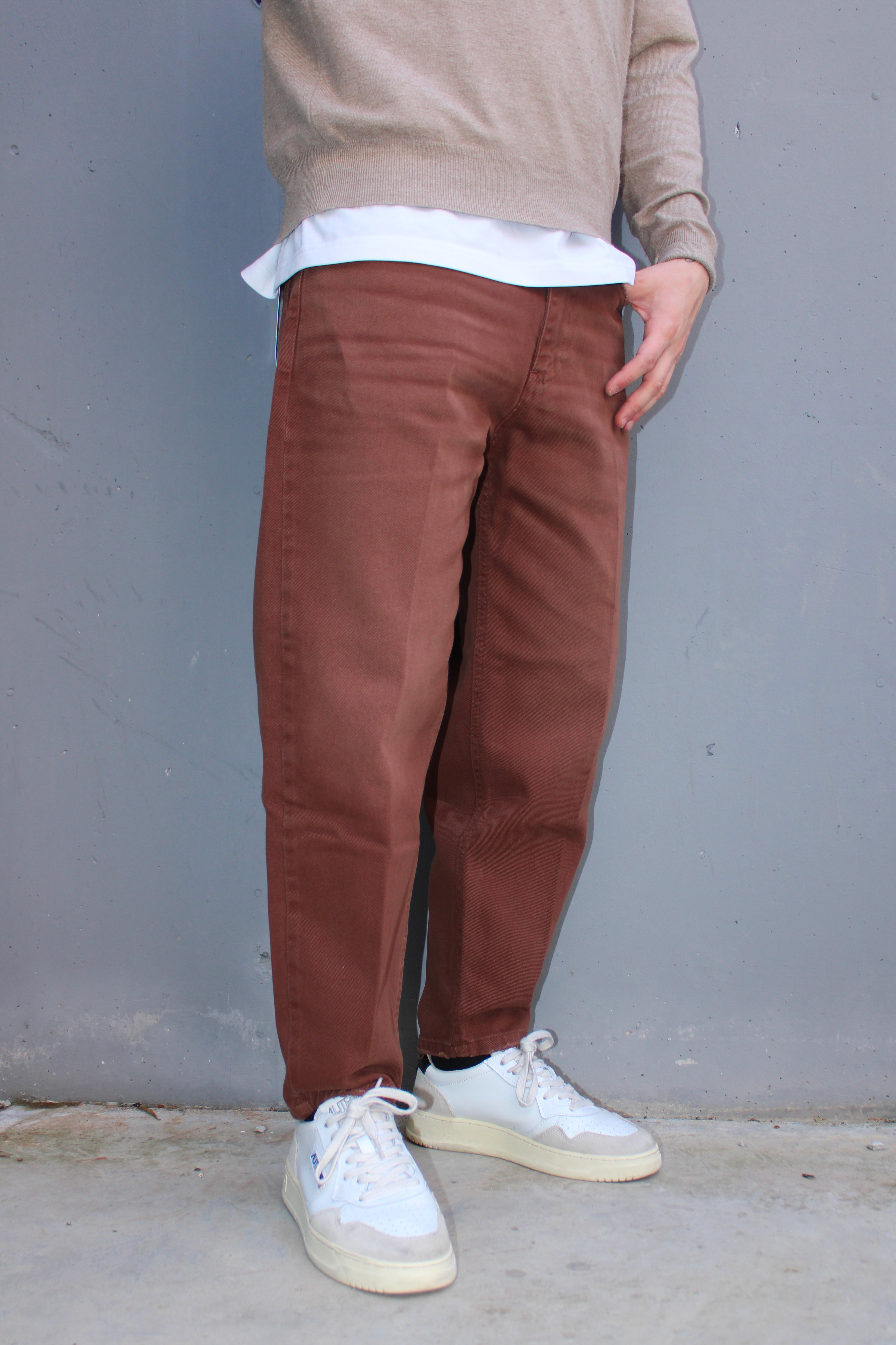 Jeans balloon fit con sfumature