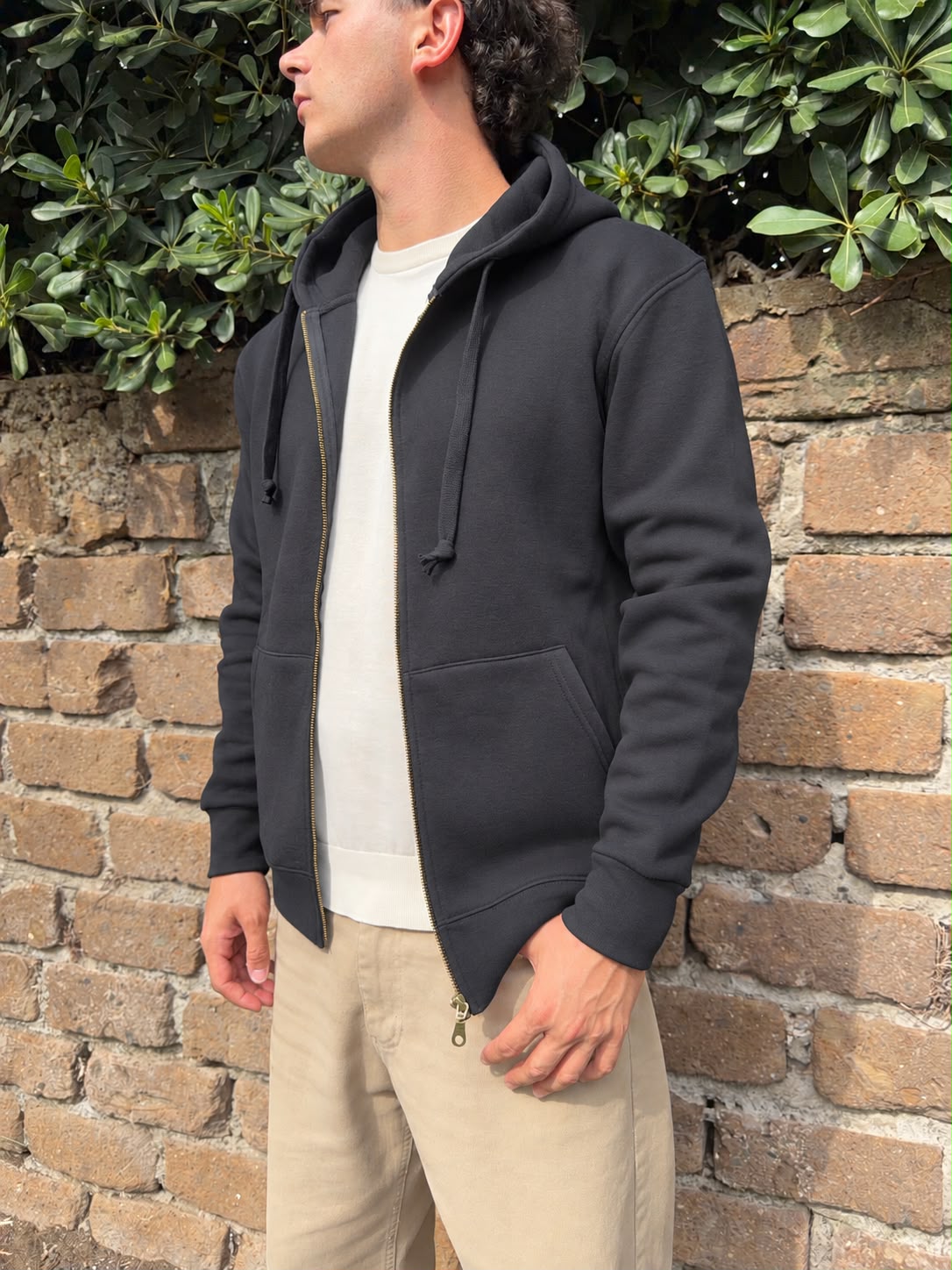 Felpa regular fit con zip - 80% cotone