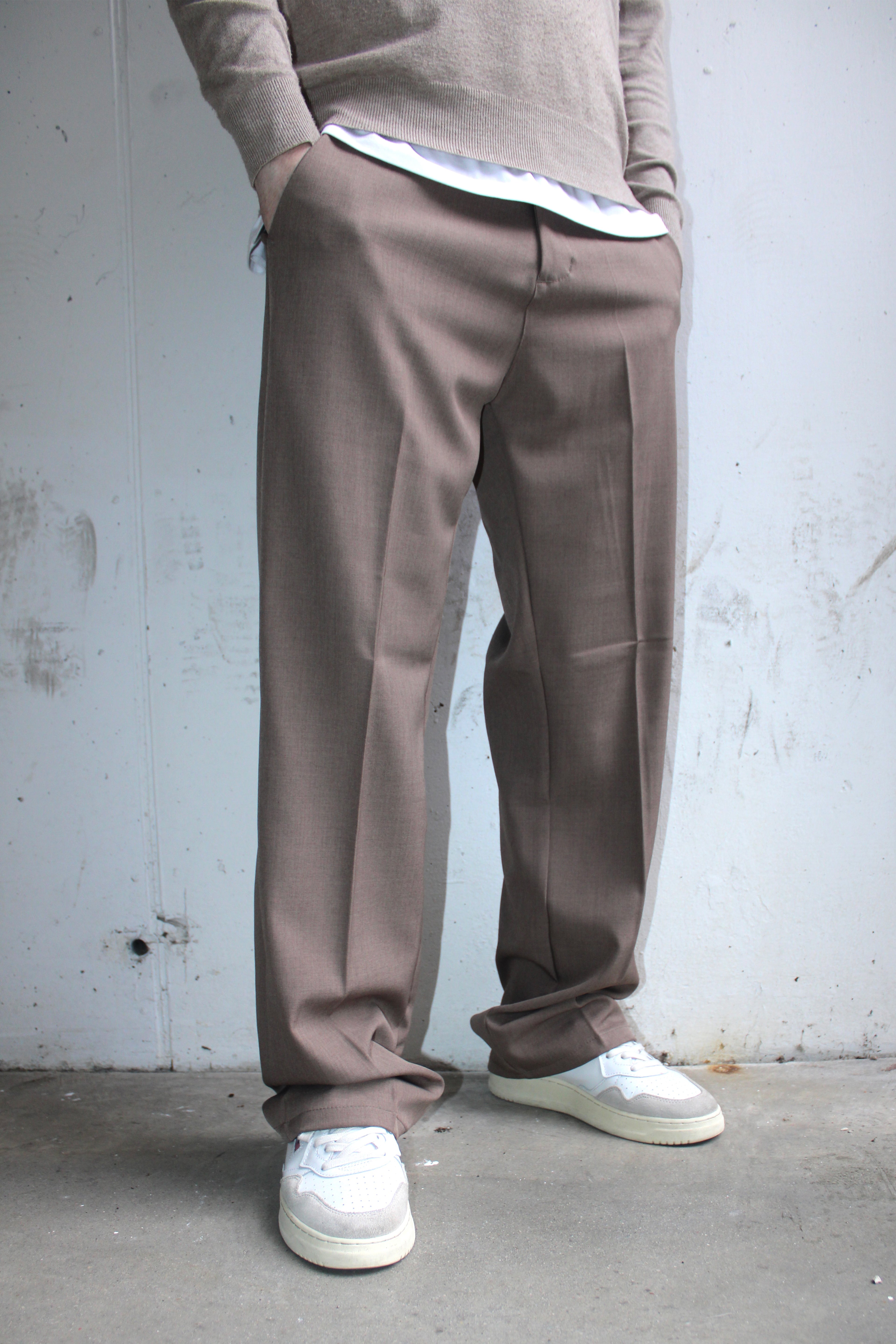 Pantalone loose fit
