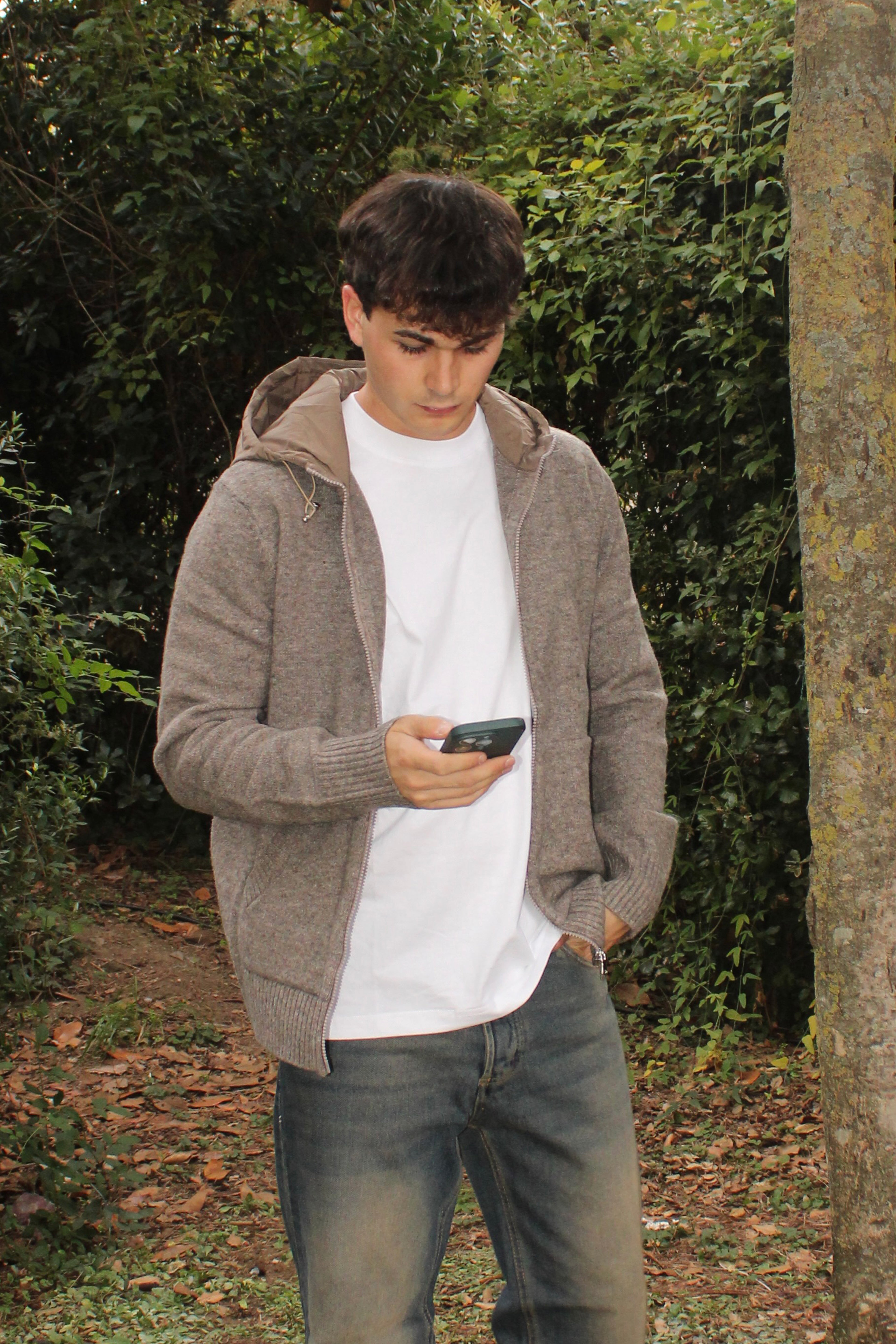 Giacca in maglia con cappuccio