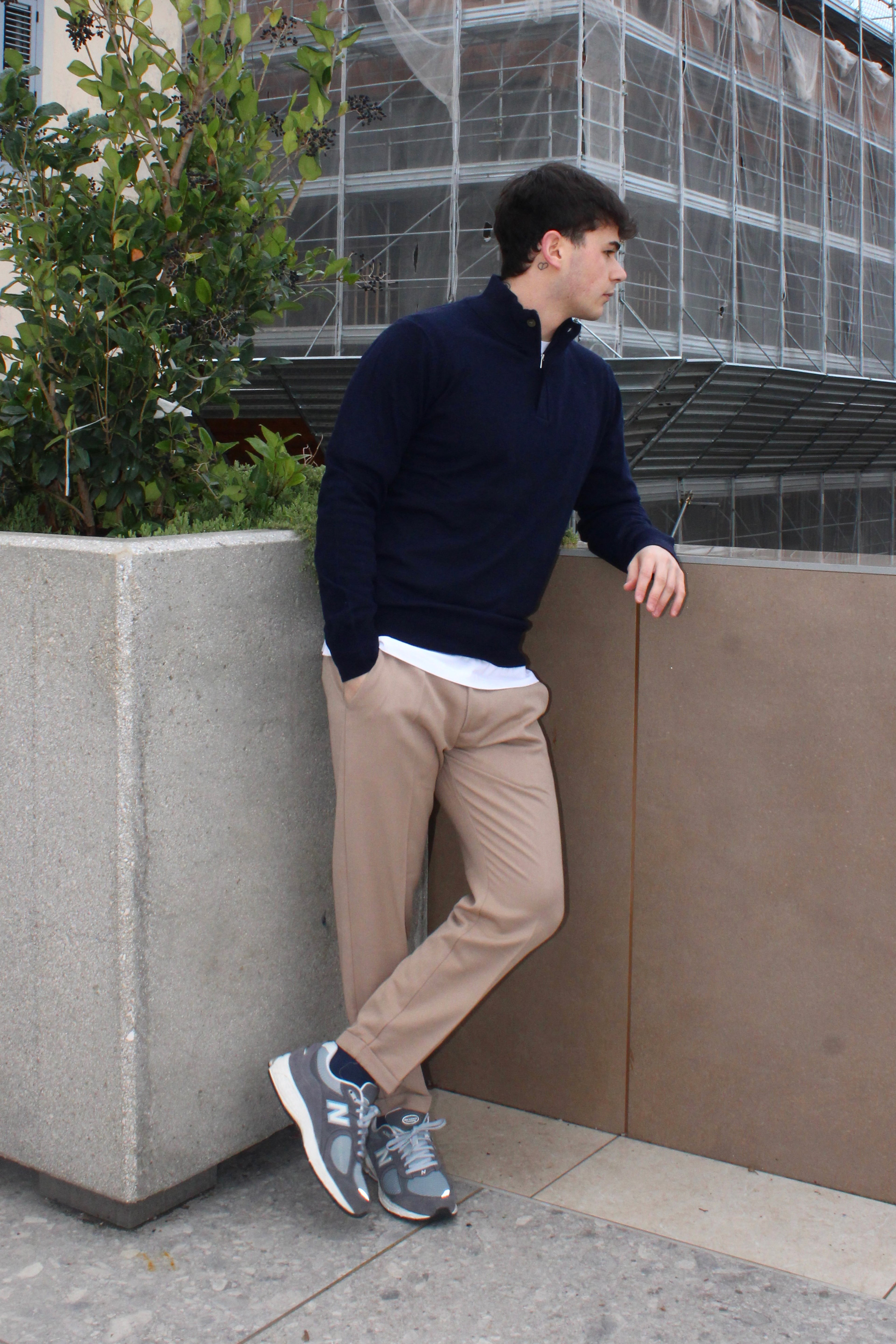 Pullover a collo alto con chiusura a bottone - 10% Lana