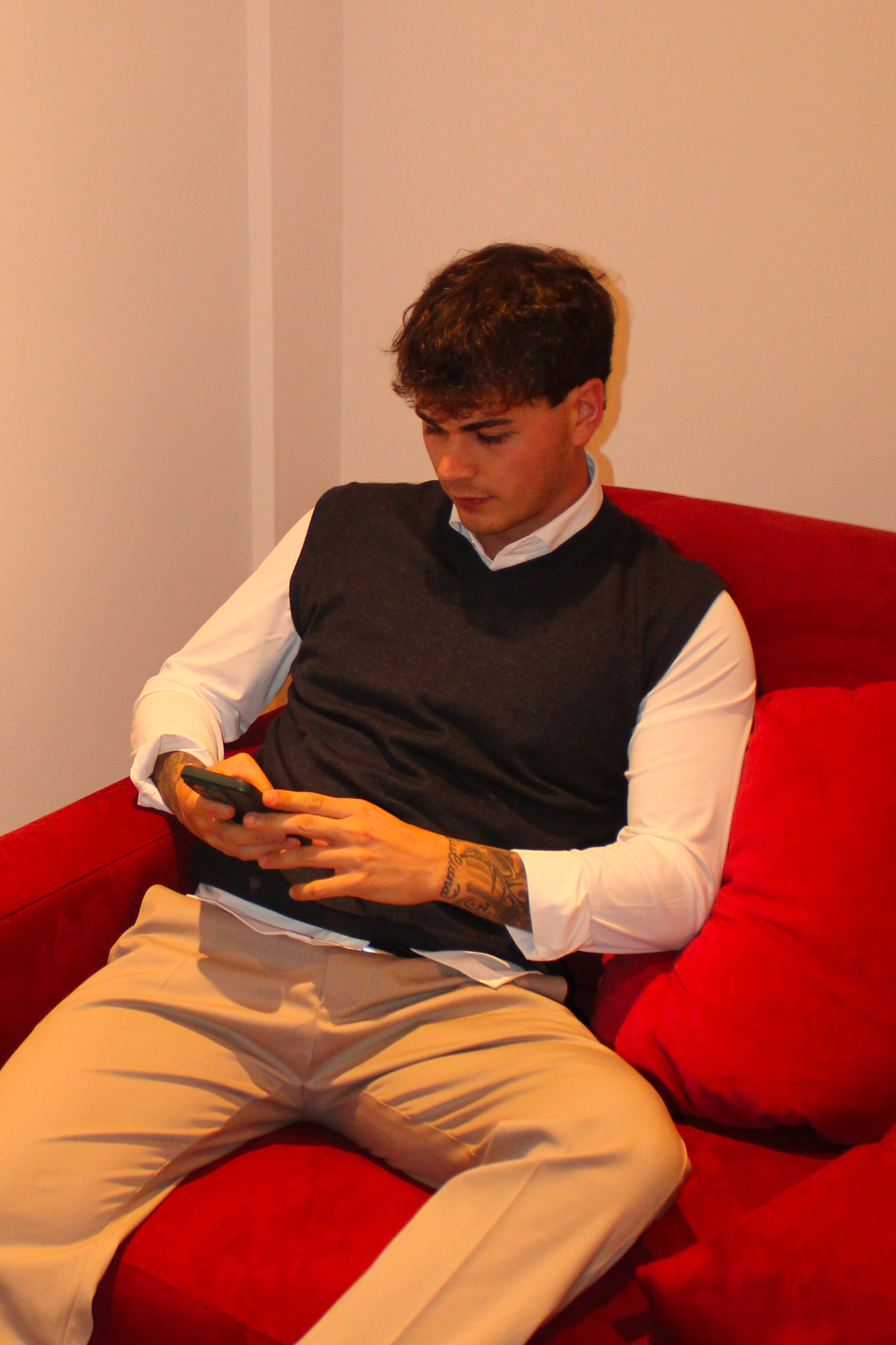 Smanicato sartoriale - Scollo a V