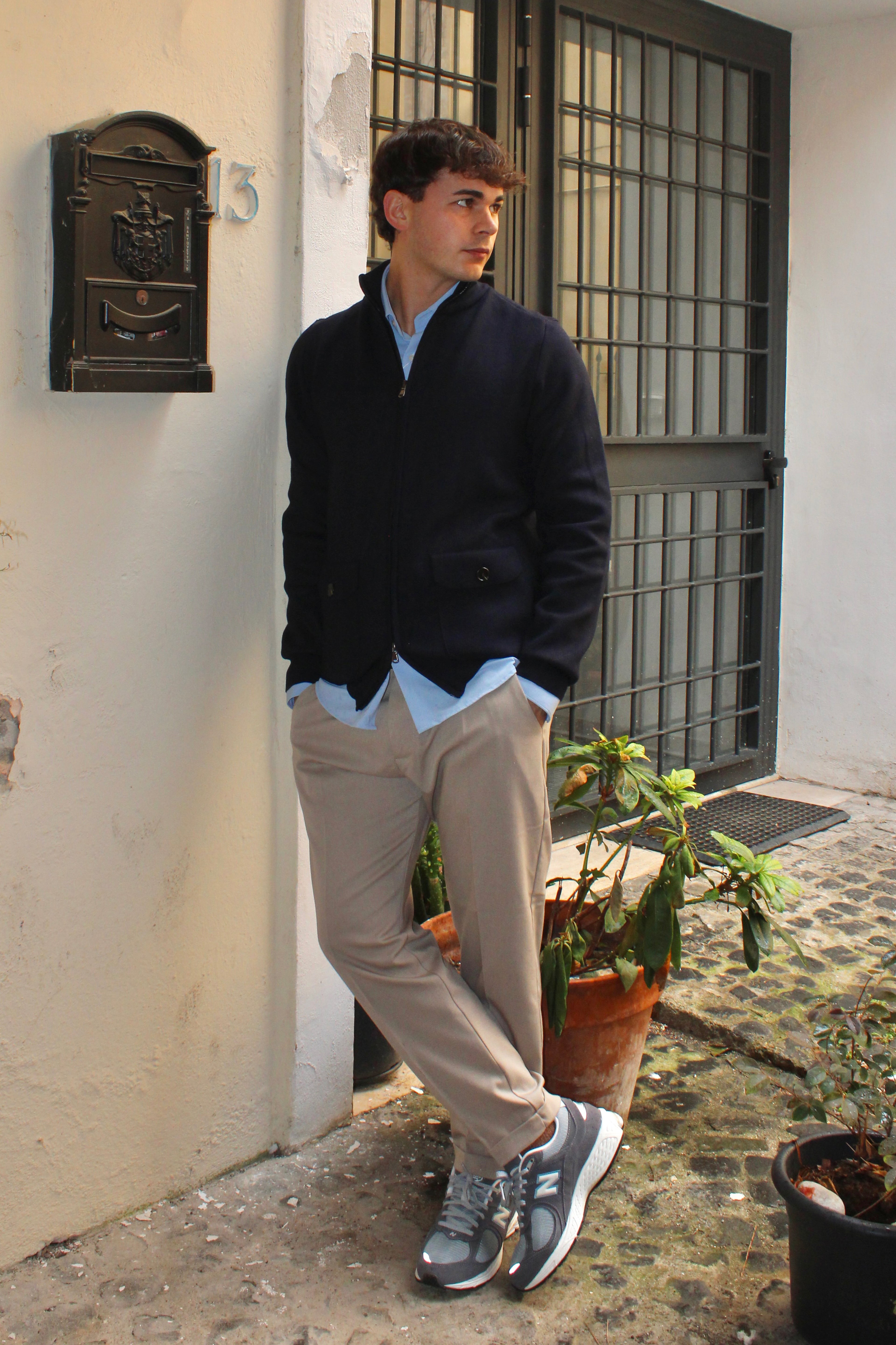 Pullover con zip - Tasca con bottone