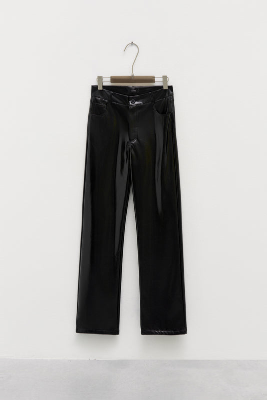 Pantaloni in ecopelle