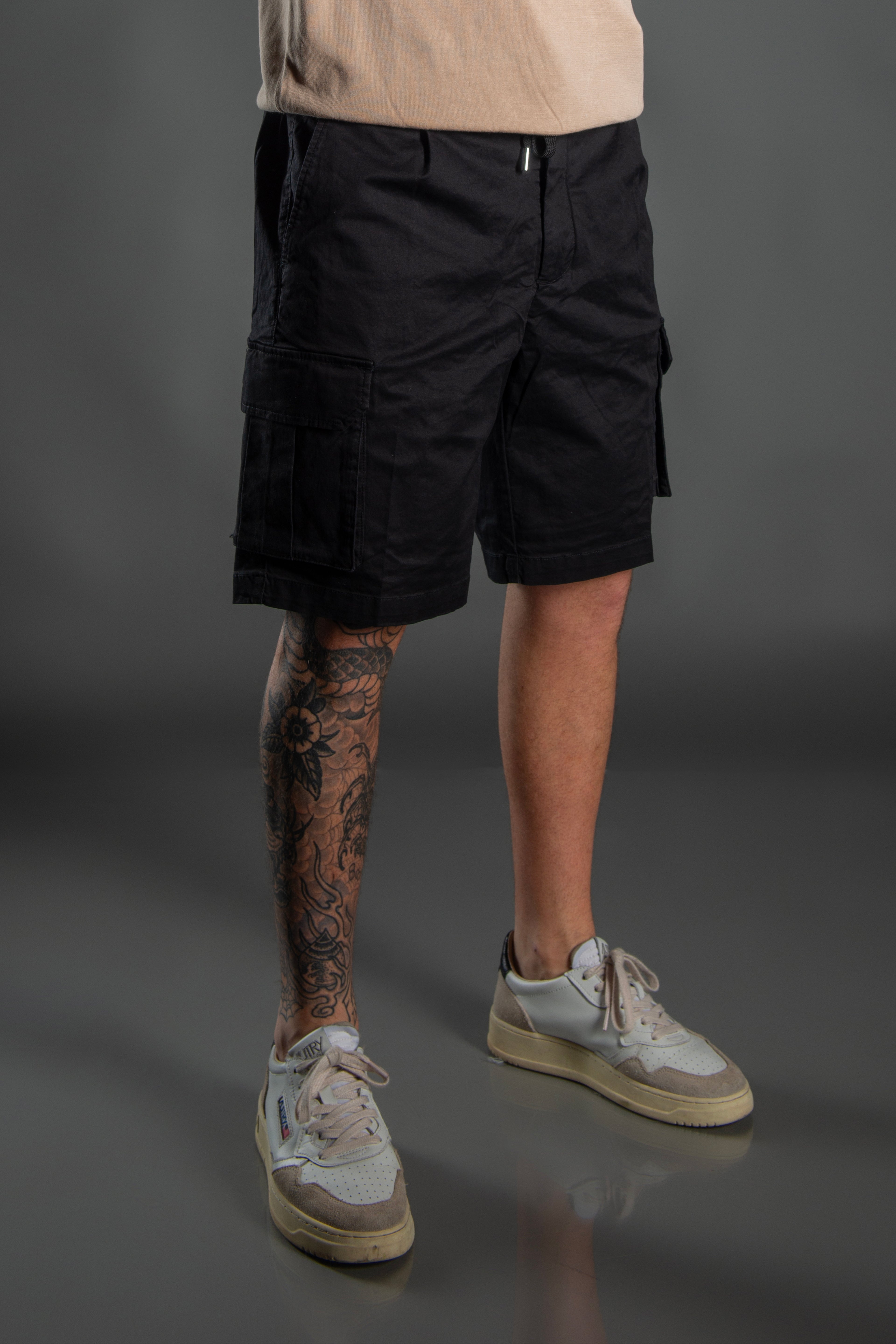 Bermuda con tasche laterali regular fit